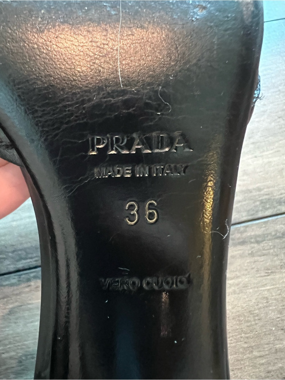Vintage PRADA Black Leather Buckle D'Orsay Pumps Pointed Toe Kitten Heel 36 - Picture 7 of 8